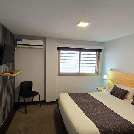 Santiago Hotel คอร์โดบา ภายนอก รูปภาพ