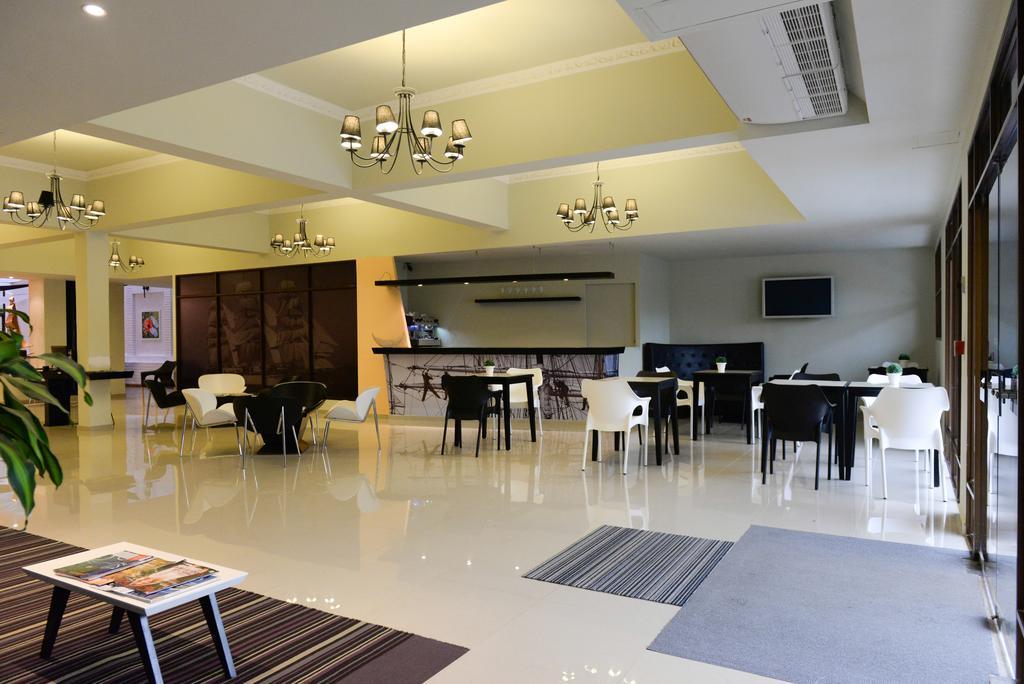 Santiago Hotel คอร์โดบา ภายนอก รูปภาพ