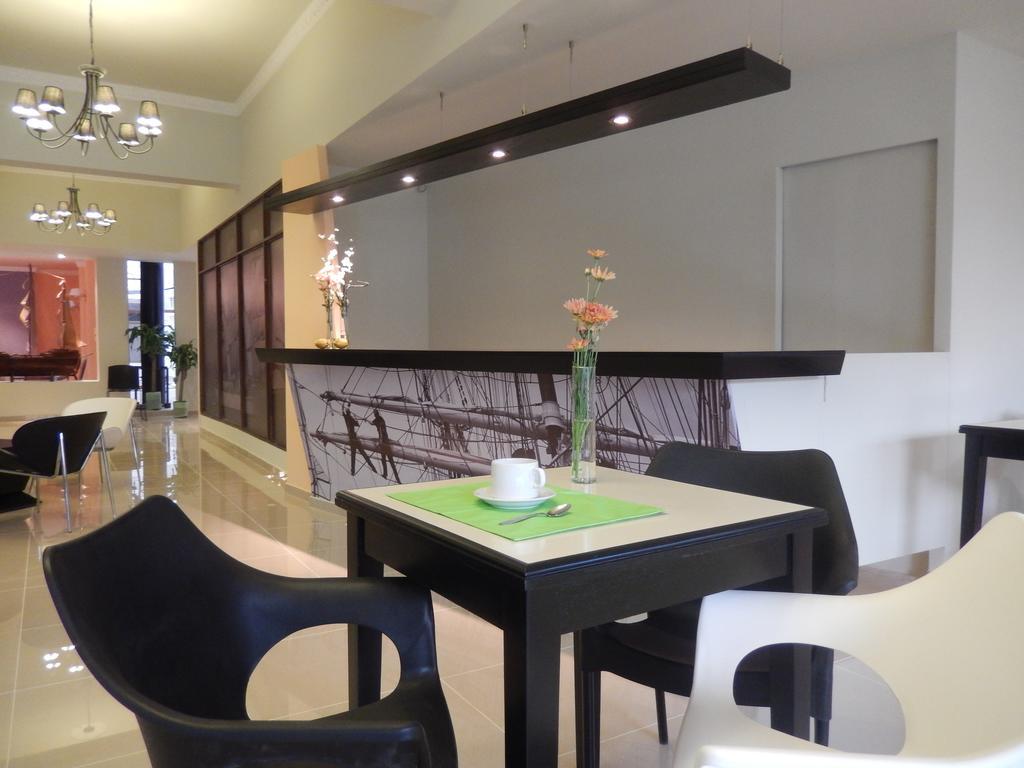 Santiago Hotel คอร์โดบา ภายนอก รูปภาพ