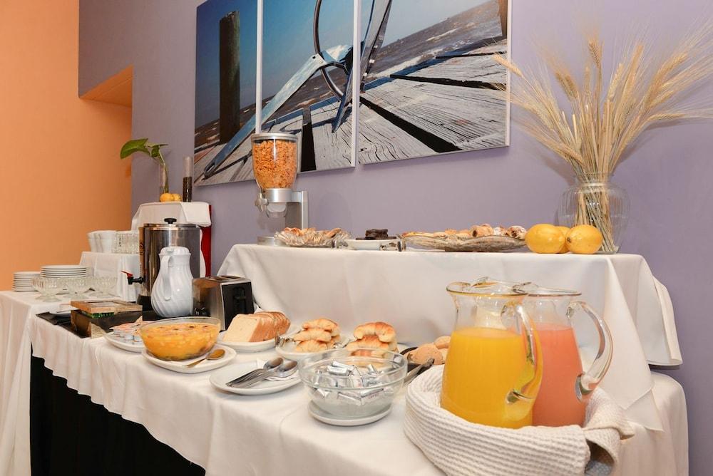 Santiago Hotel คอร์โดบา ภายนอก รูปภาพ